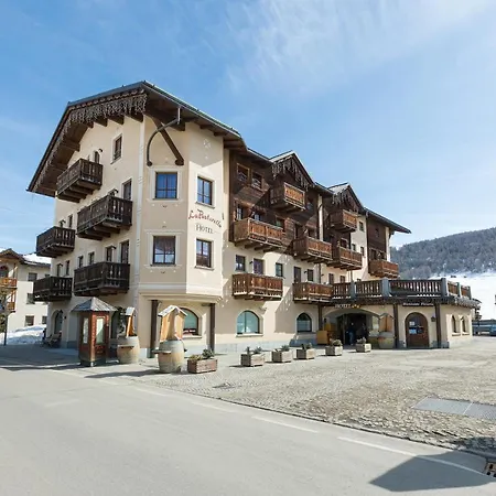 Hotel La Pastorella 3*