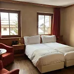 La Pastorella 3*