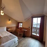 La Pastorella מלון 3*